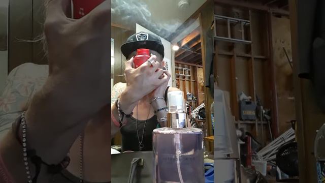 How to:'The Making Of My;'Hello Kitty Bong'♡.-By:B.A♡ смотреть онлайн