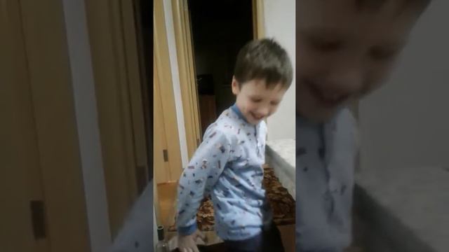 Песня крокодила Гены про день рождения смотреть онлайн