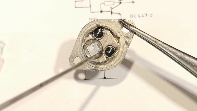 Полевой транзистор-детектор радиации вместо счетчика-Гейгера. смотреть онлайн