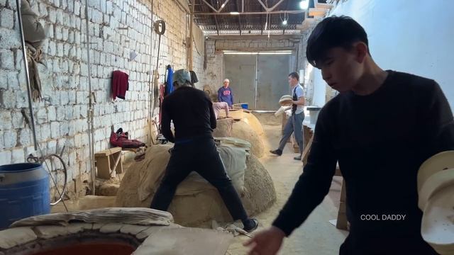 25 Tandoor | 15.000 Pieces Samarkand Flatbread a Day | Uzbek cuisine смотреть онлайн