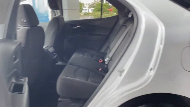 TAKE A LOOK AT THIS PRE-OWNED 2018 CHEVROLET EQUINOX [FWD LT] смотреть онлайн