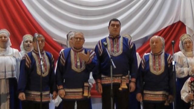 "Ковыляй потихонечку" в исполнении Большеглушицкого народного хора смотреть онлайн