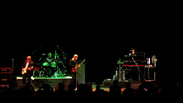  Manfred Mann's Earth Band & Barclay James Harvest 25 мая 2012 смотреть онлайн