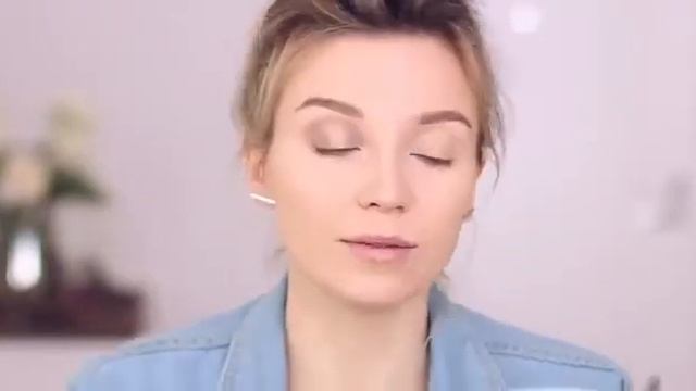 Создаем образ в стиле "Гранж" при помощи средств AVON Mark смотреть онлайн