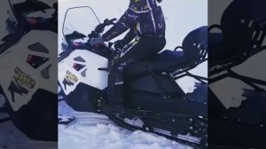 Ручной запуск снегохода Stels SA800 Витязь. Томск, Сибирь. Ниже 30 градусов.Четырехтактный двигател