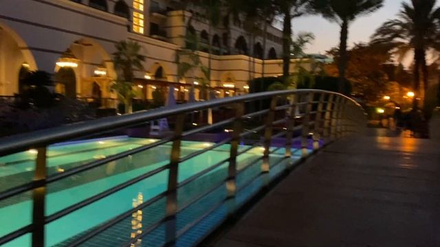 Jumeirah Zabeel Saray The Palm Jumeirah//Best Five Star Hotel in Dubai//British-Filipino Couple смотреть онлайн