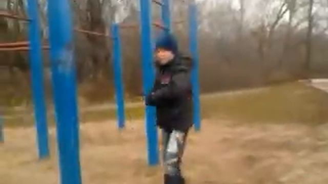 Андрюха ходит на Греко Римскую борьбу смотреть онлайн
