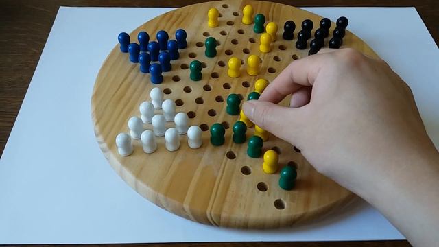 Chinese checkers game - game ' RIBBON ' vs ' SIDE 1 ' смотреть онлайн
