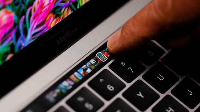 MacBook Pro M1X: The Most Powerful Laptop Of All Time? смотреть онлайн