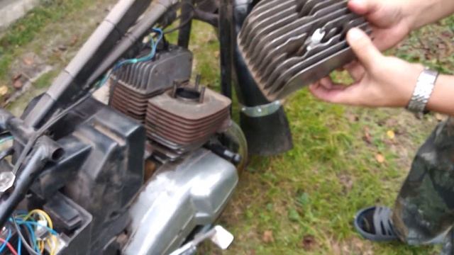 Замена прокладок на головках цилиндров в мотоцикле Ява смотреть онлайн