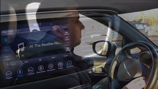 Самый недооцененный минивен в России. Live обзор Chrysler Pacifica