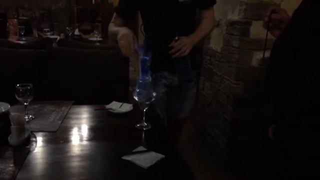 Анатолий пробует мега коктейль забыл как называется смотреть онлайн