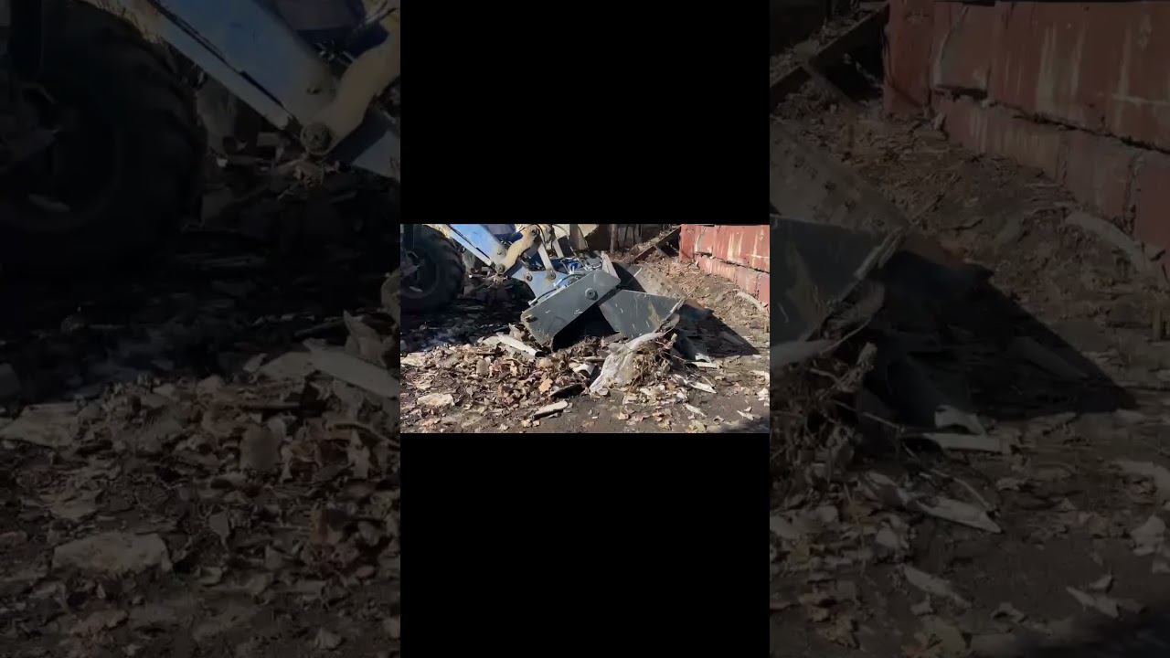 Вот так проходил у нас субботник в паре с трактором)