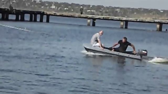 Лодка пластиковая моторная смотреть онлайн