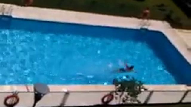 Moussambani el Socorrista смотреть онлайн