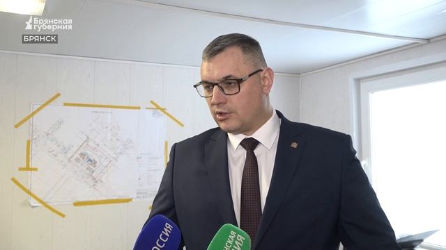 Гомельские чиновники осмотрели строящийся их земляками многоквартирный дом в Брянске смотреть онлайн