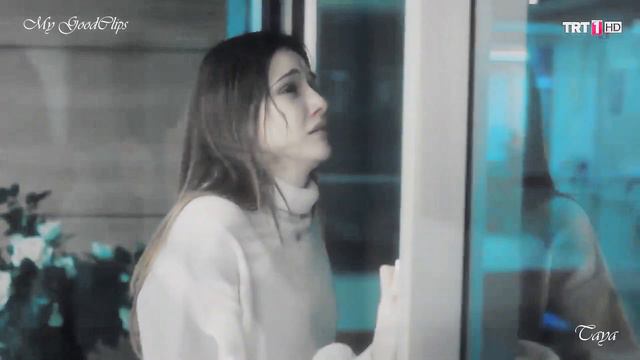 Cenk & Azra/Дженк & Азра - НЕБО ПОПОЛАМ смотреть онлайн