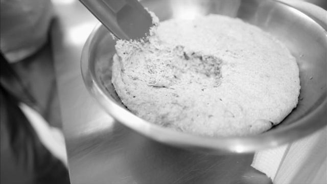 Что такое закваска? И как мы печём хлеб! смотреть онлайн