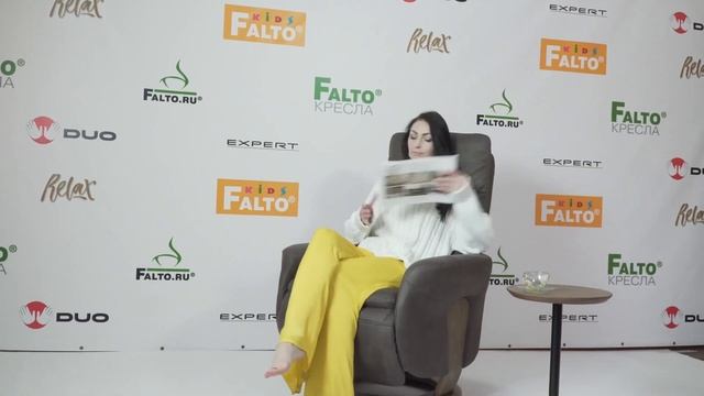 Комфортное кресло-реклайнер Relax Francesca смотреть онлайн