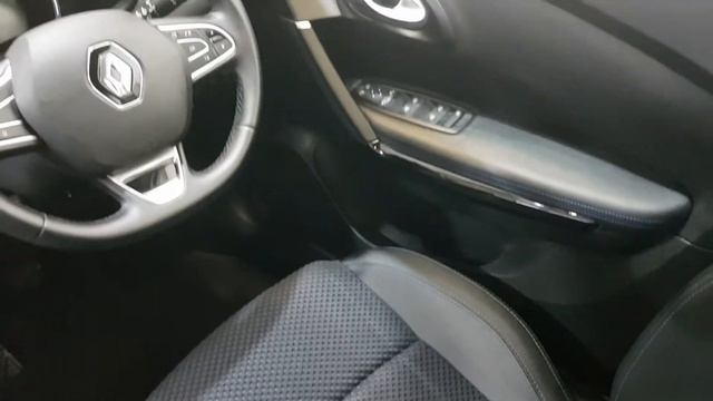 192G939 - 2019 Renault KADJAR S-EDITION BLUE DCI 115 24,450 смотреть онлайн
