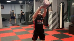 Круговая тренировка с гирями