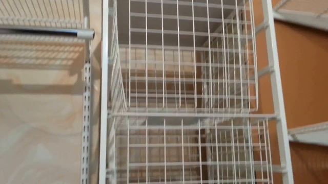 Малогабаритная и практичная гардеробная от ELFA смотреть онлайн