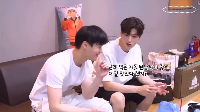 Cha Eun-woo’s low-tone voice that appears in his daily life conversations flutters netizens’ hearts смотреть онлайн