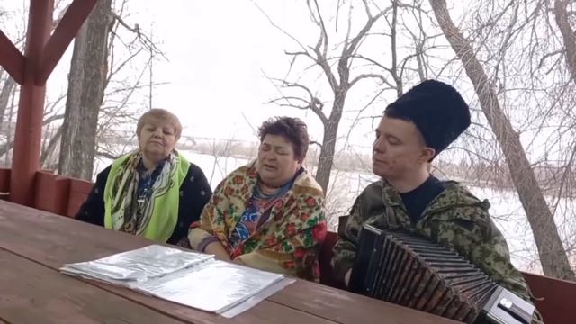 ГОТОВИМ И ПОЁМ/ПРИМАДОНА НА БЕРЕГУ ДОНА смотреть онлайн