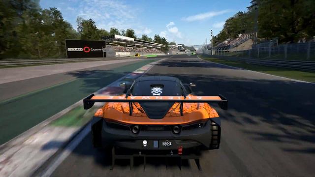 McLaren 720S GT3 vs. Monza | Assetto Corsa Competizione смотреть онлайн