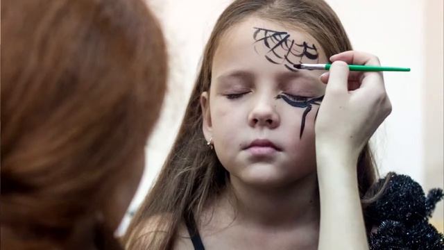 Отзыв бабушки о празднике Хэллоуин смотреть онлайн