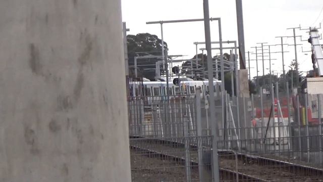 Keon Park (Melbourne Railway Vlog 210) смотреть онлайн