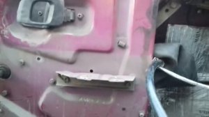 Выравниваем вмятину двери с помощью автомобильной камеры