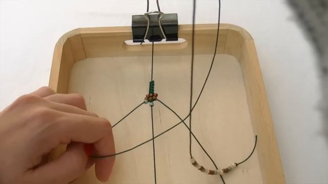 Abalorios - Pulsera de Macrame con Matubo смотреть онлайн
