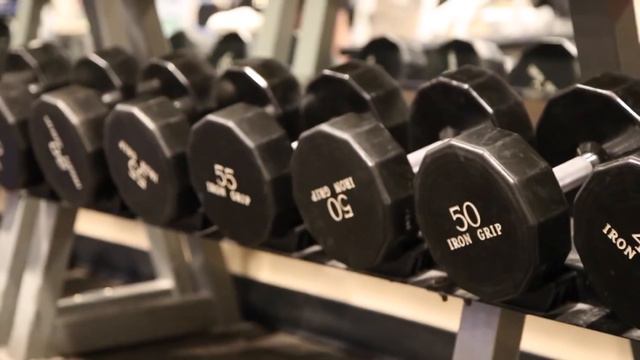 Build Bigger Arms - 2 Tricep Exercises Using Time-Under-Tension смотреть онлайн