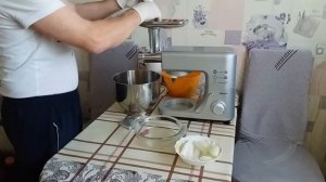 Кухонная машина DEXP KM-800. Мясорубка.