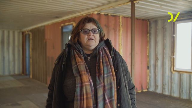 Лора Белоиван: "У нас пока что не принято помогать животным" смотреть онлайн