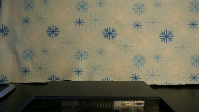 Using a HP L1950 monitor swivel stand on a Acer V223w смотреть онлайн