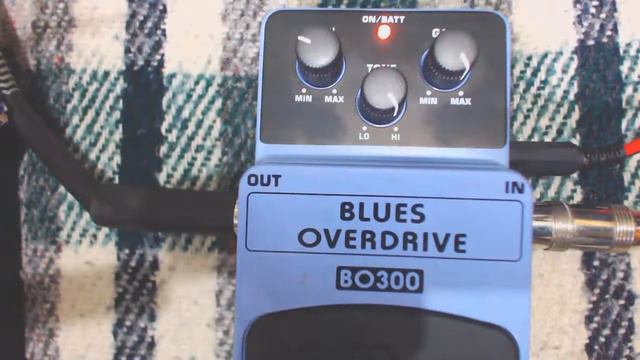 Behringer Bo300 Prueba Test 2015 смотреть онлайн