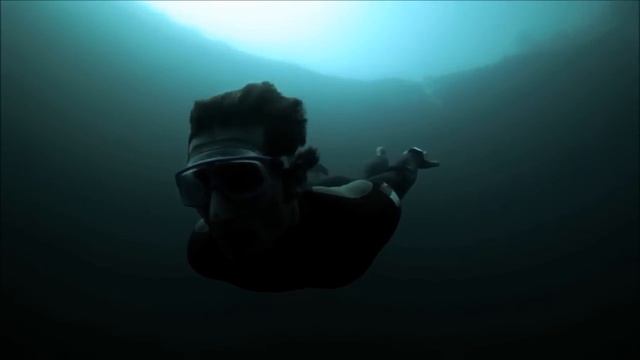 Björk - Gratitude feat. Will Oldham - Music Video смотреть онлайн