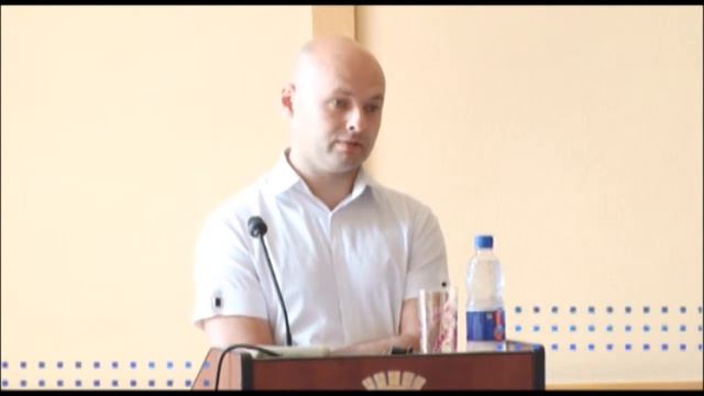 В Воткинске упразднили пост начальника Управления ЖКХ смотреть онлайн