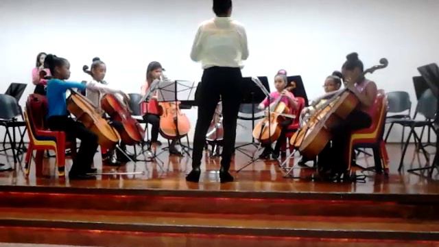 El lago de los cisnes смотреть онлайн