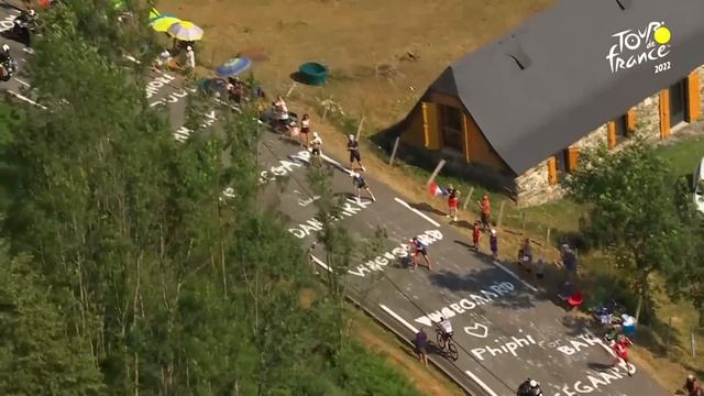 Is he unbeatable? | Top 6 Wout van Aert moments at the Tour de France 2022 смотреть онлайн