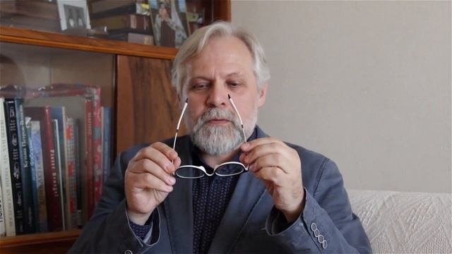 Новые модели очков Dr. Erm смотреть онлайн