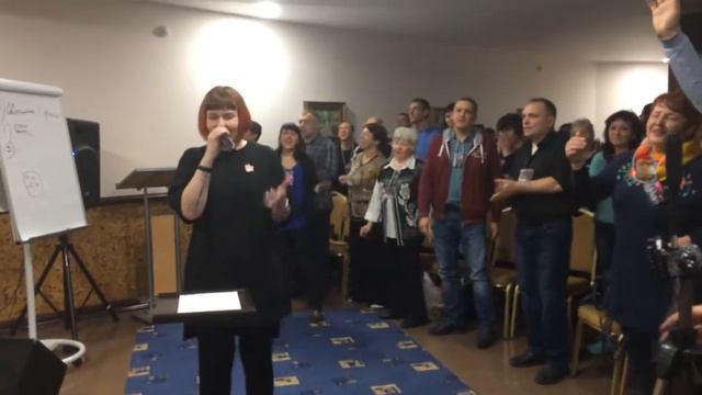 Пророческое поклонение на школе с Дмитрием Крюковским смотреть онлайн