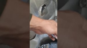 Как снять бампер на Лада-Калина2