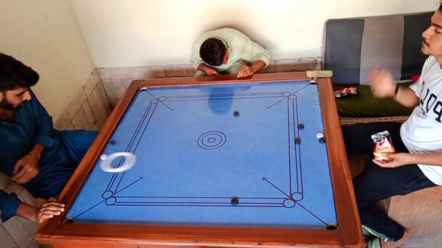 Carrom master king my favourite game carrom board support all fans? смотреть онлайн