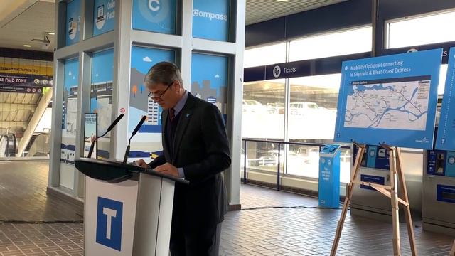 TransLink CEO Kevin Desmond speaks to the media смотреть онлайн