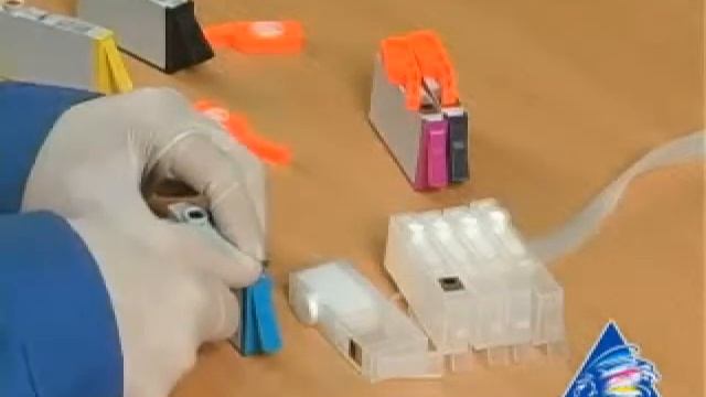 Перестановка чипов с оригинальных картриджей смотреть онлайн