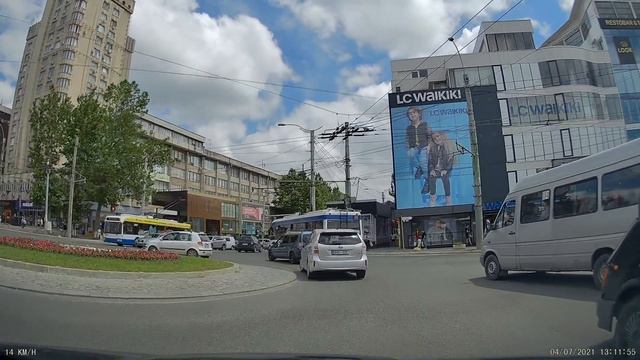 strada Bogdan Voievod. Chișinău. Moldova. | улица Богдан Войевод. Кишинёв. Молдова. смотреть онлайн