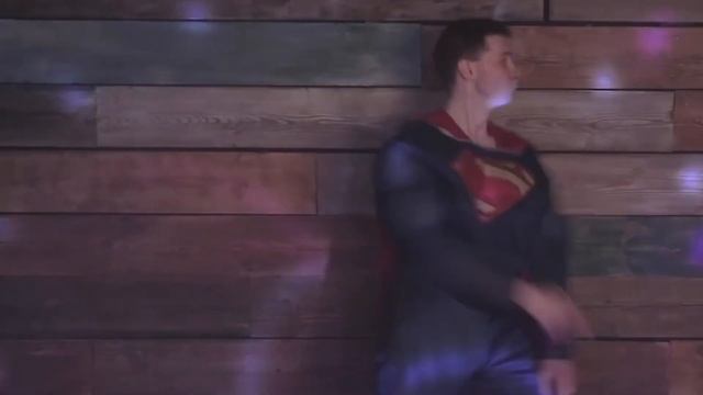 ПЕРВЫЙ НАСТОЯЩИЙ СУПЕРМЕН